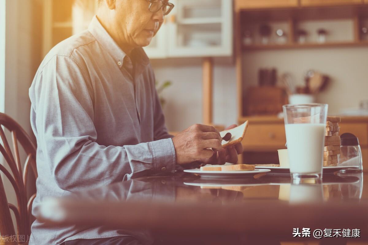 老年人平安过冬要注意几点，老年人过冬注意些什么