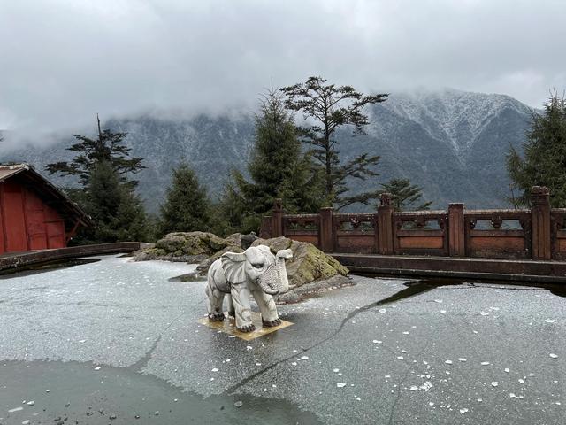 峨眉山上有哪些好玩的（峨眉山值得一去）(7)
