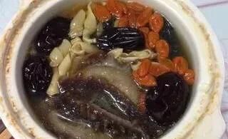 花胶可以炖乌鸡吗，孕妇能喝位元堂花胶瑶柱响螺炖乌鸡汤吗？图3
