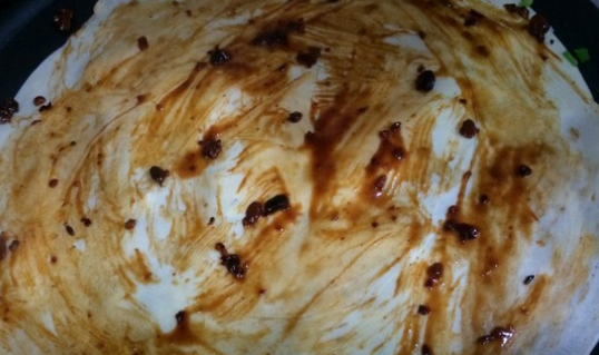 白面煎饼面糊怎么调,玉米面摊煎饼面糊的调配方法图14
