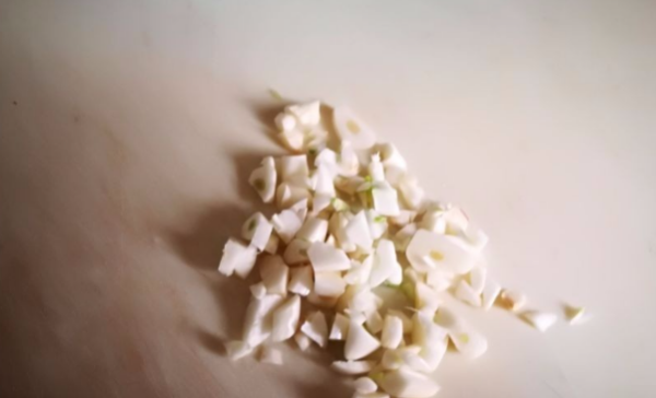 大蒜冰糖水大蒜能吃,大蒜冰糖水的禁忌儿童图4