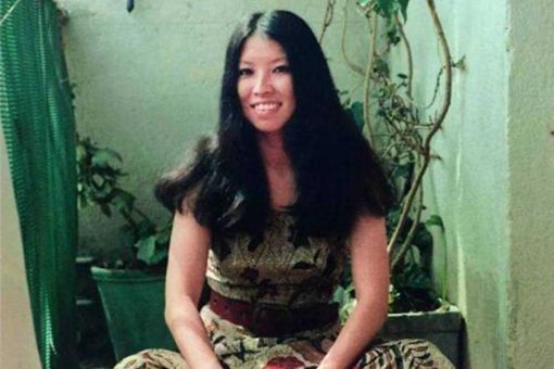 台湾著名女作家三毛上吊自杀