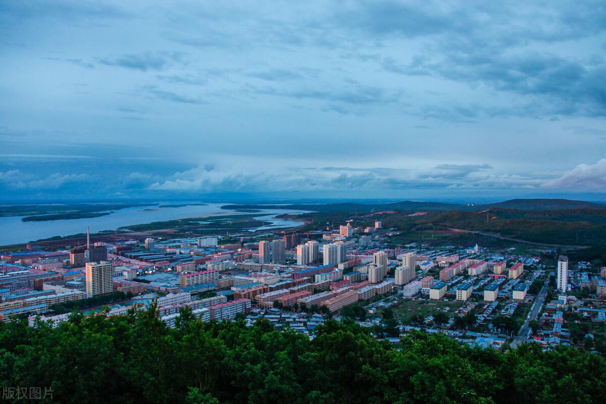 黑瞎子岛标志着什么边界线（黑瞎子岛为什么还一半）