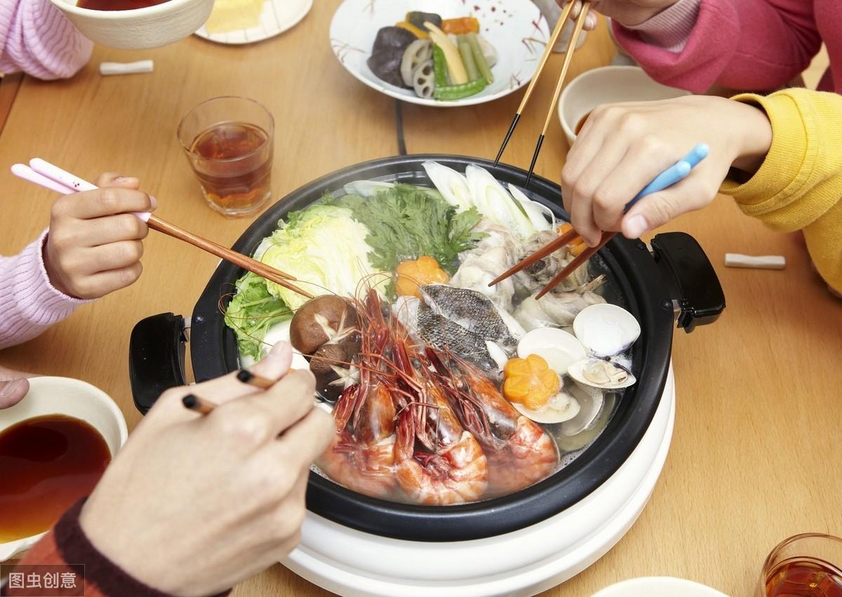 火锅底料过期了还能吃吗(火锅底料过期一年了还能用吗)
