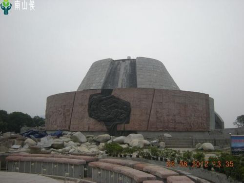 三峡大坝导游词2000字最新(三峡大坝导游词800字)-第2张图片-
