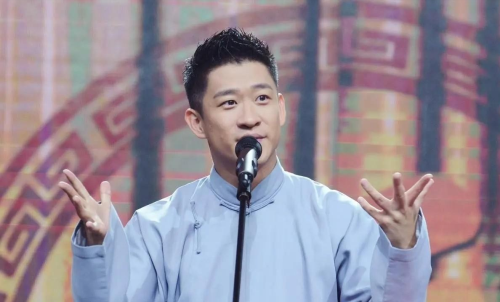风水轮流转！叛逃师门13年的曹云金爆红，郭德纲该“哭”了