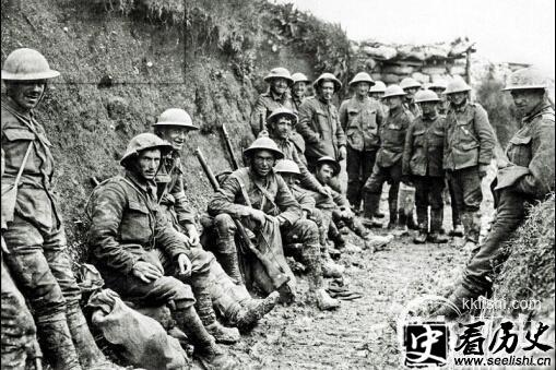 震惊世界索姆河战役 第一天英军阵亡6万
