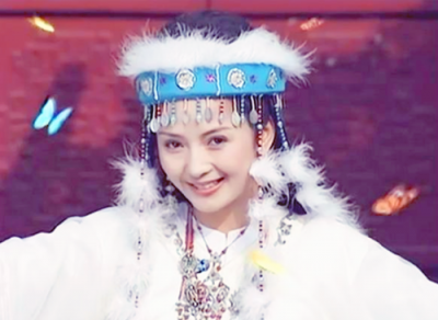​容妃：《还珠格格》里香妃的历史原型