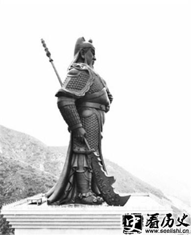 许褚雕塑
