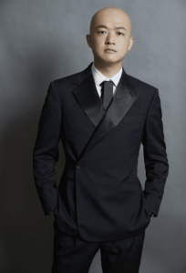 ​包贝尔（原名艾志超，中国内地男演员、导演）