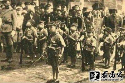 ​二战结束后日本是通过什么方式迅速恢复人口的?