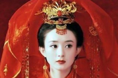 ​纪晓岚的墓室中为什么会枯坐着7名清朝女子