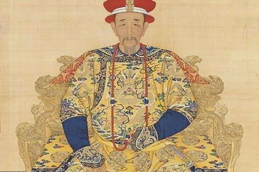 古代龙袍为什么要用黄色?