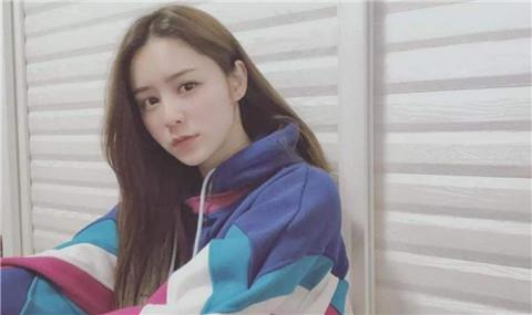 在晚上怎么和女生聊天4