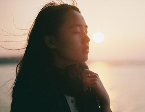 如何优雅地化解表白被女生拒绝的尴尬局面，让彼此保持尊重和友好？