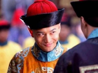 ​张一山演韦小宝太辣眼睛，七位老婆颜值也不如黄晓明版本