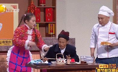 宋小宝37岁老婆近照曝光，孩子长相亮瞎眼，难怪被隐藏这么久
