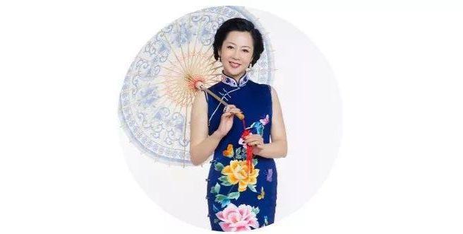 刘诗诗的妈妈居然靠气质火了？这些照片完全美过女儿！