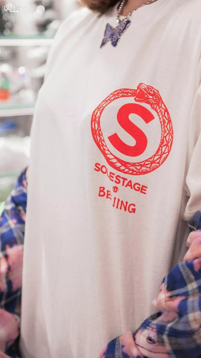 这家店的鞋比你手机APP里的更狠！SoleStage北京探店