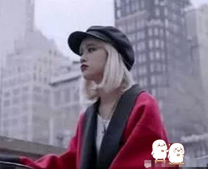 李婷婷“白发照”曝光，照片流落那刻，这才是真正“漫画脸”？