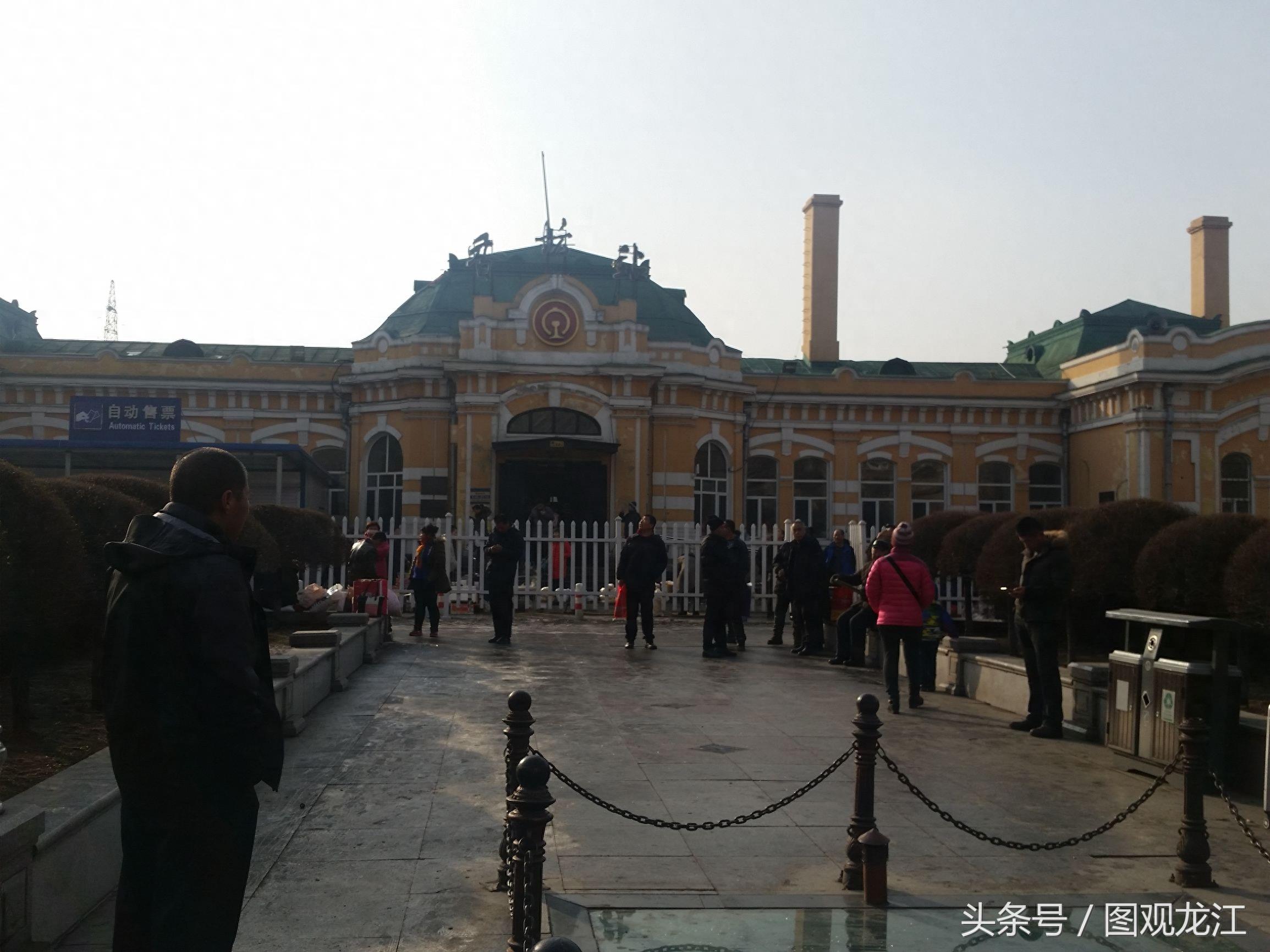 哈尔滨有一座香坊火车站，曾是中东铁路的一部分，非常有历史