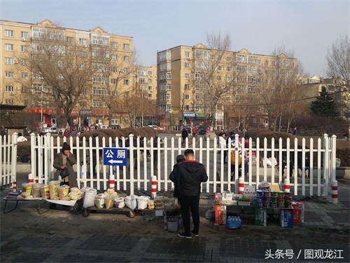 哈尔滨有一座香坊火车站，曾是中东铁路的一部分，非常有历史