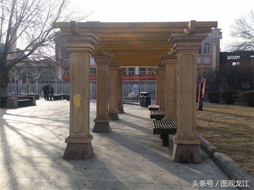 哈尔滨有一座香坊火车站，曾是中东铁路的一部分，非常有历史