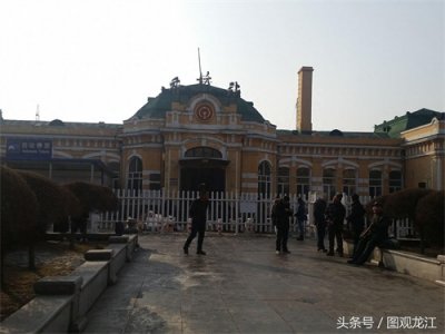 ​哈尔滨有一座香坊火车站，曾是中东铁路的一部分，非常有历史
