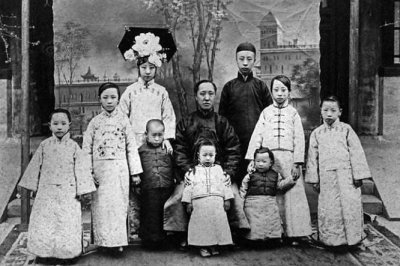 ​中国历史上的最后一位格格：金志坚身体力行完成家族的救赎