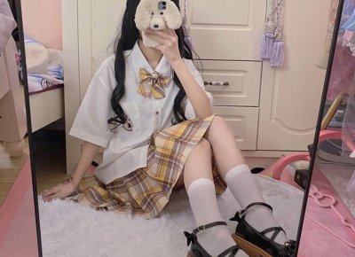 ​女朋友不让看手机是否正常 女朋友不让看手机如何解决
