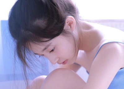 ​分手一个月了还是想念男友怎么办
