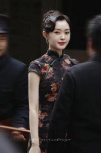 ​宋轶资料背景及婚姻状况揭秘：旗袍照曝光，为何她始终不红？