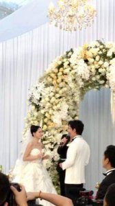 ​陈乔恩Alan念誓词哽咽落泪：我会永远做你的太阳