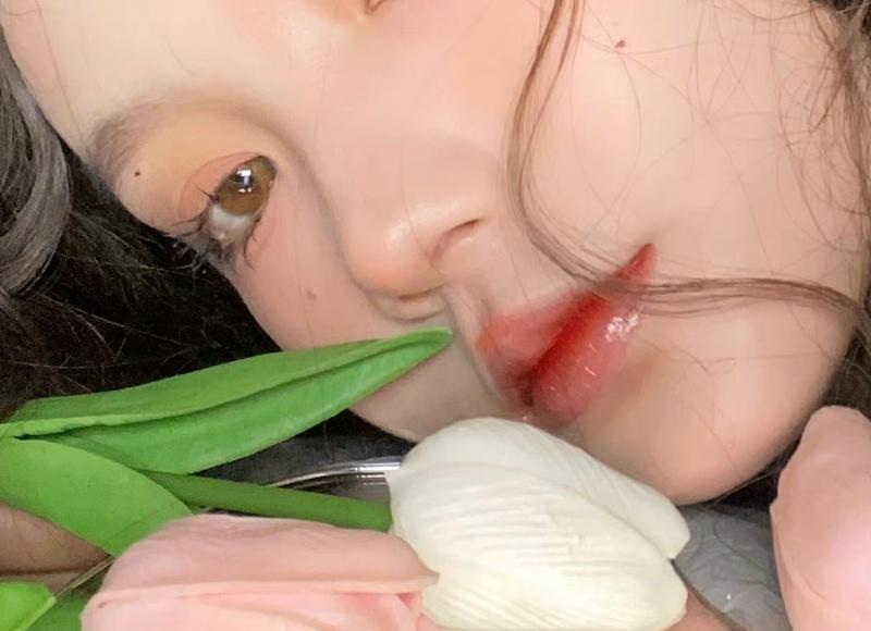 双子男对有好感的女生的行为，究竟有什么样的表现