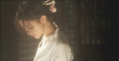 ​第一次见面回去后该怎么和女生聊(跟聊了一段时间的女生第一次见面)