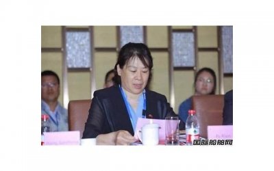 ​和创业型男士恋爱，没有亲密话题怎么办