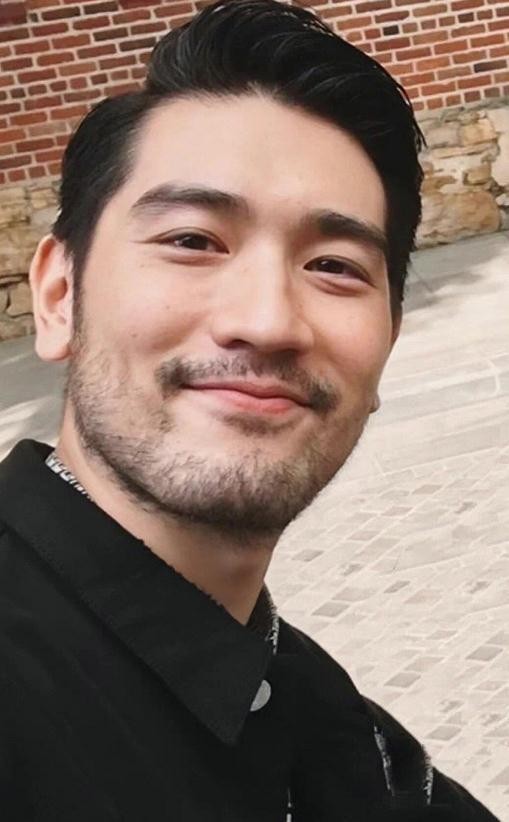 高以翔个人资料简介大全（高以翔离世快3年，父母对他的爱让人泪目，女友已另结新欢）
