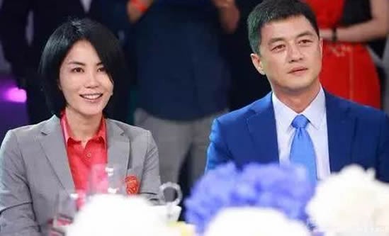王菲感情史婚史复杂 王菲谢霆锋姐弟恋经历