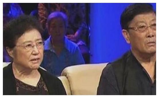 洛桑车祸命丧黄泉，疑赵本山所为，20年后博林曝死亡真相