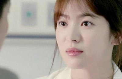 ​《太阳的后裔》宋慧乔整容前，还原女神真面目！