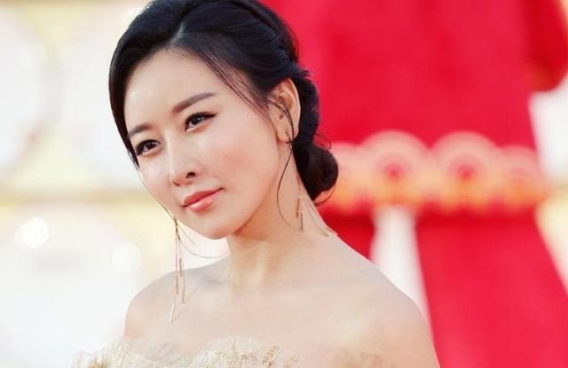 演员毛俊杰现任老公是谁（毛俊杰为什么不火了）