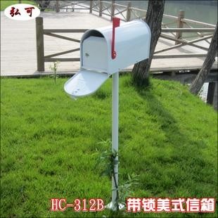 2、铝材表面镀锌保护层是户外信报箱必不可少的一环，但是现在很多生产厂家为了节约成本，在表面涂层上镀锌很少或不镀锌。