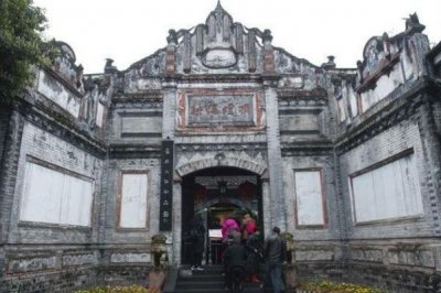 ​曾经是恶霸地主的庄园，超乎想象的奢华，如今更是逆天了