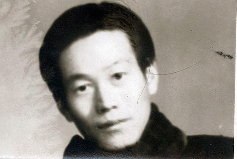 管宗祥个人资料写真作品