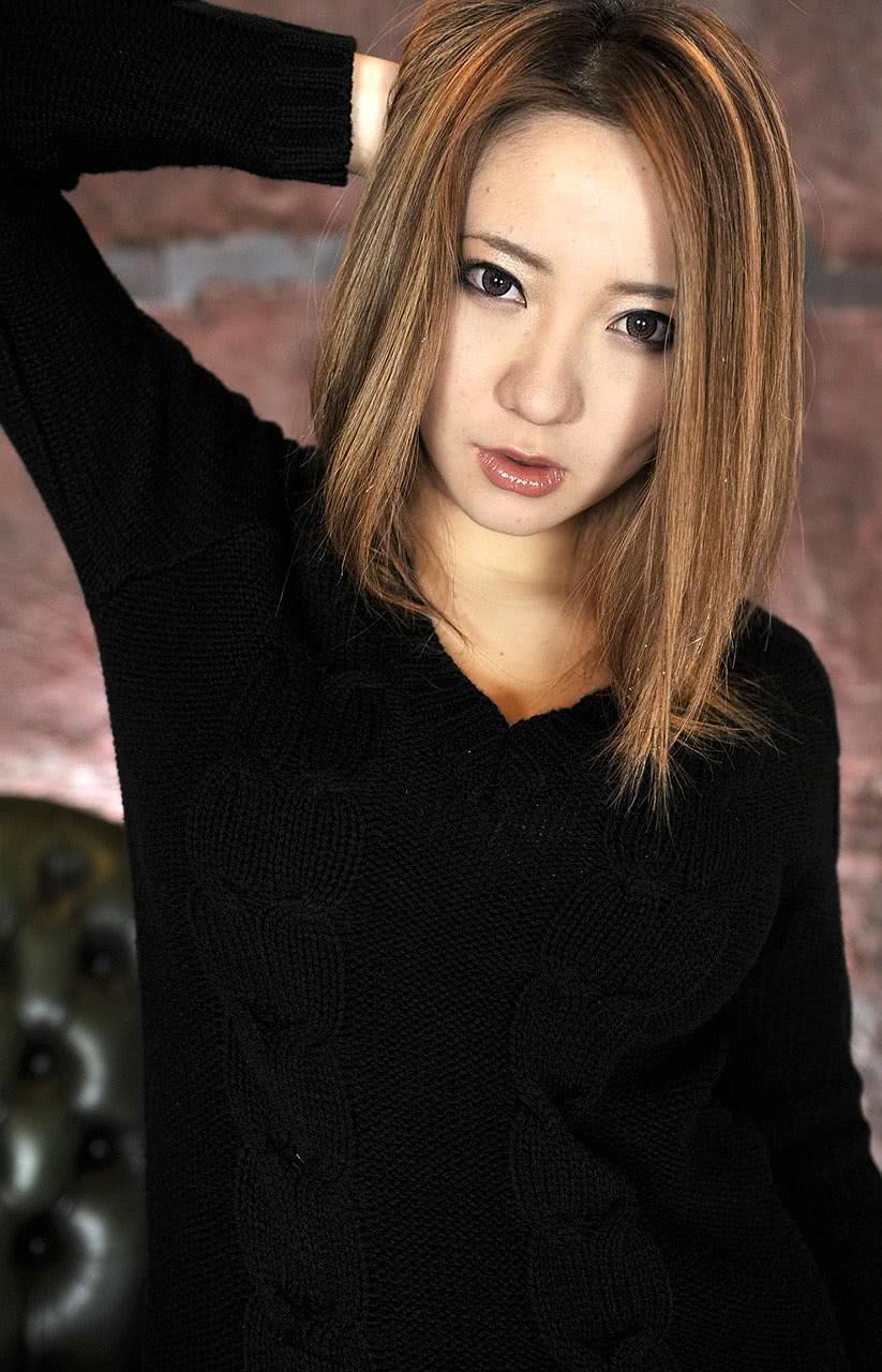 小泽爱丽丝个人资料写真作品