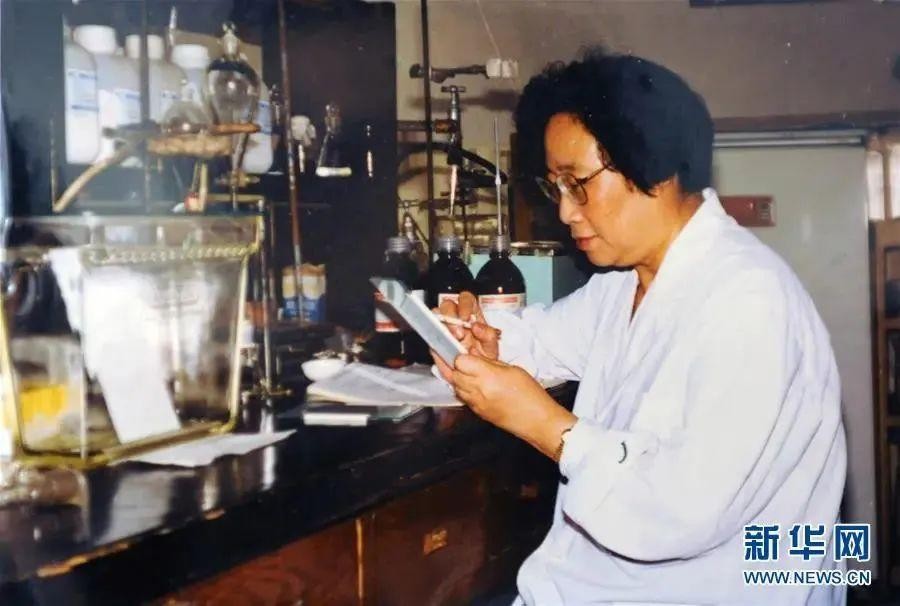 屠呦呦个人资料及简介 喜迎二十大强国复兴有我-当代科学家介绍