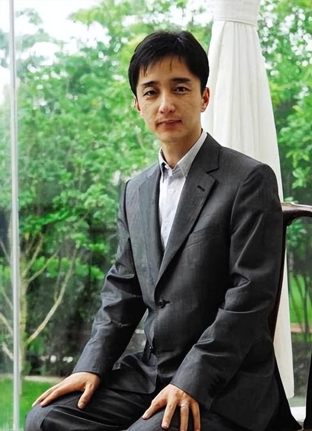 路金波前妻王蕾（路金波二婚娶演员赵子琪）