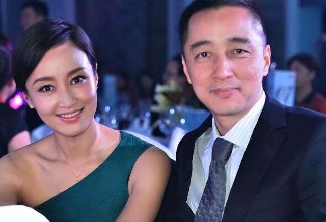 路金波前妻王蕾（路金波二婚娶演员赵子琪）