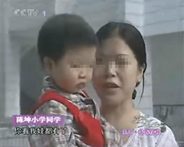 陈坤和谁生的陈尊佑（陈坤儿子陈尊佑的身世之谜）