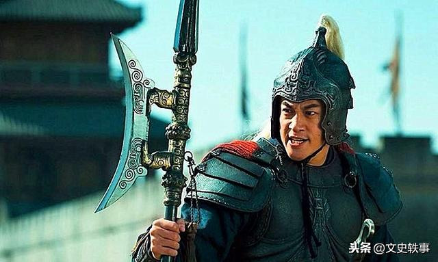 吕布用的不是你想象中的方天画戟，他的武器有2样